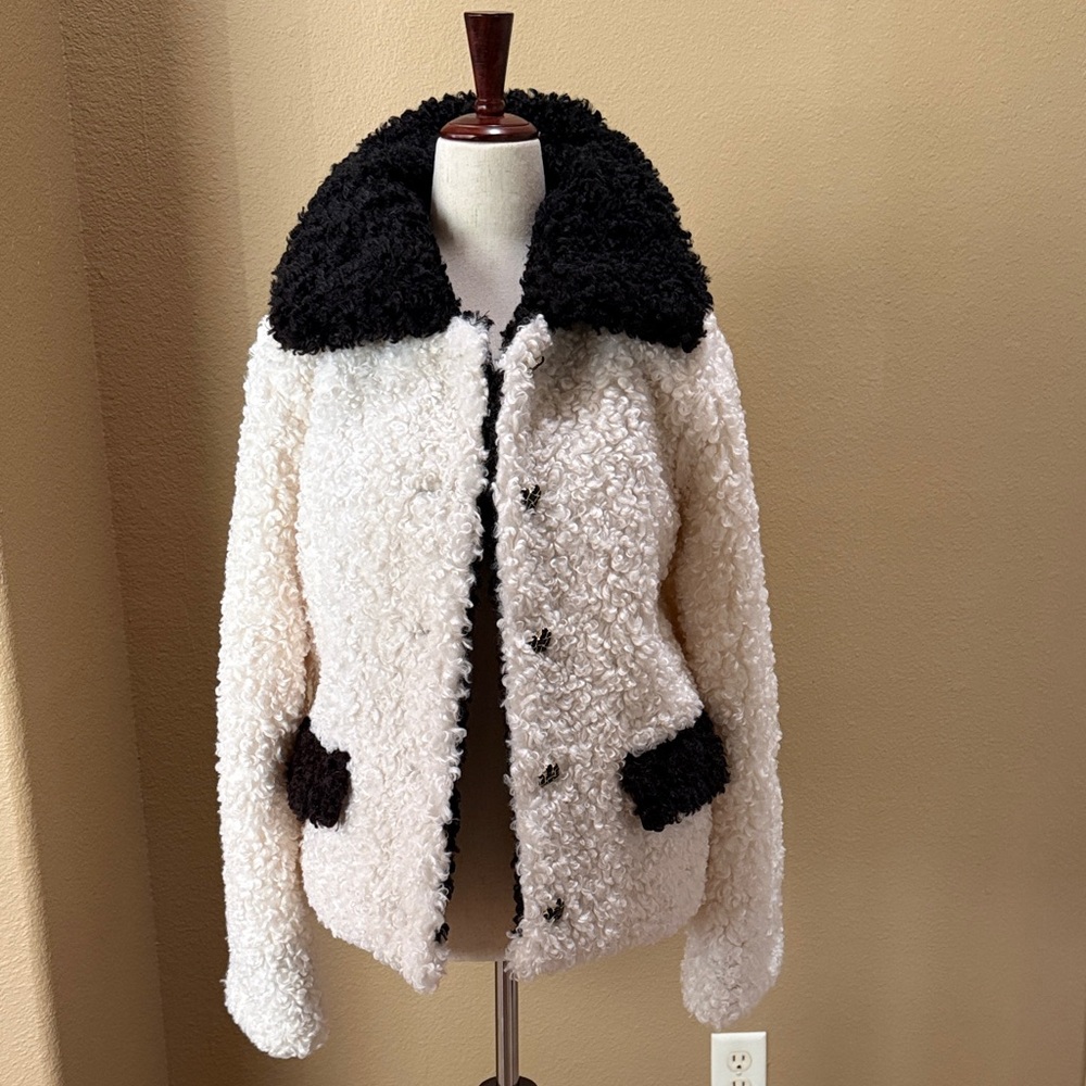 Endless Rose Cream and Black Teddy Jacket